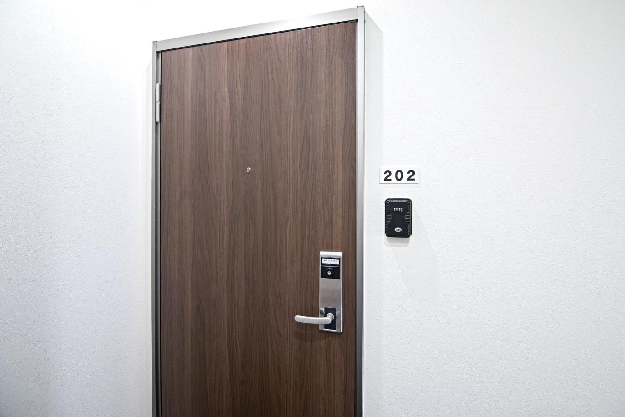 Ferienwohnung 拾野の家 202和室 Ōsaka Exterior foto